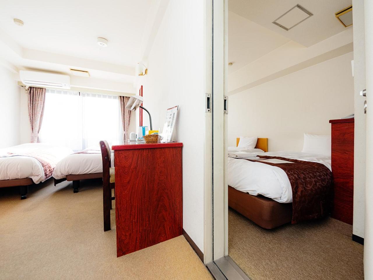 Sky Heart Hotel Koiwa Токио Экстерьер фото