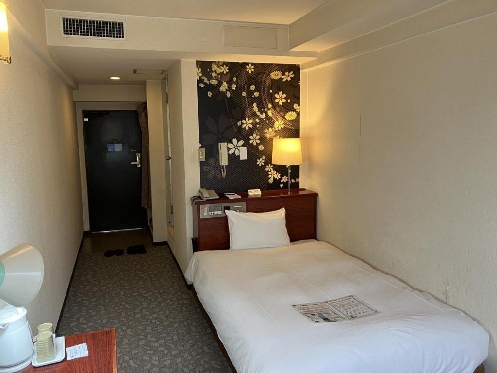 Sky Heart Hotel Koiwa Токио Экстерьер фото