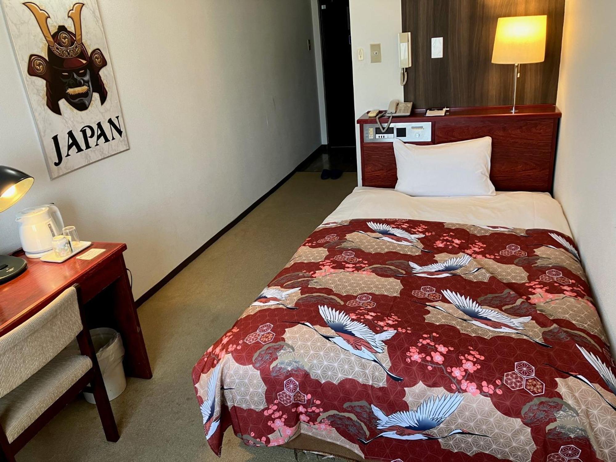 Sky Heart Hotel Koiwa Токио Экстерьер фото