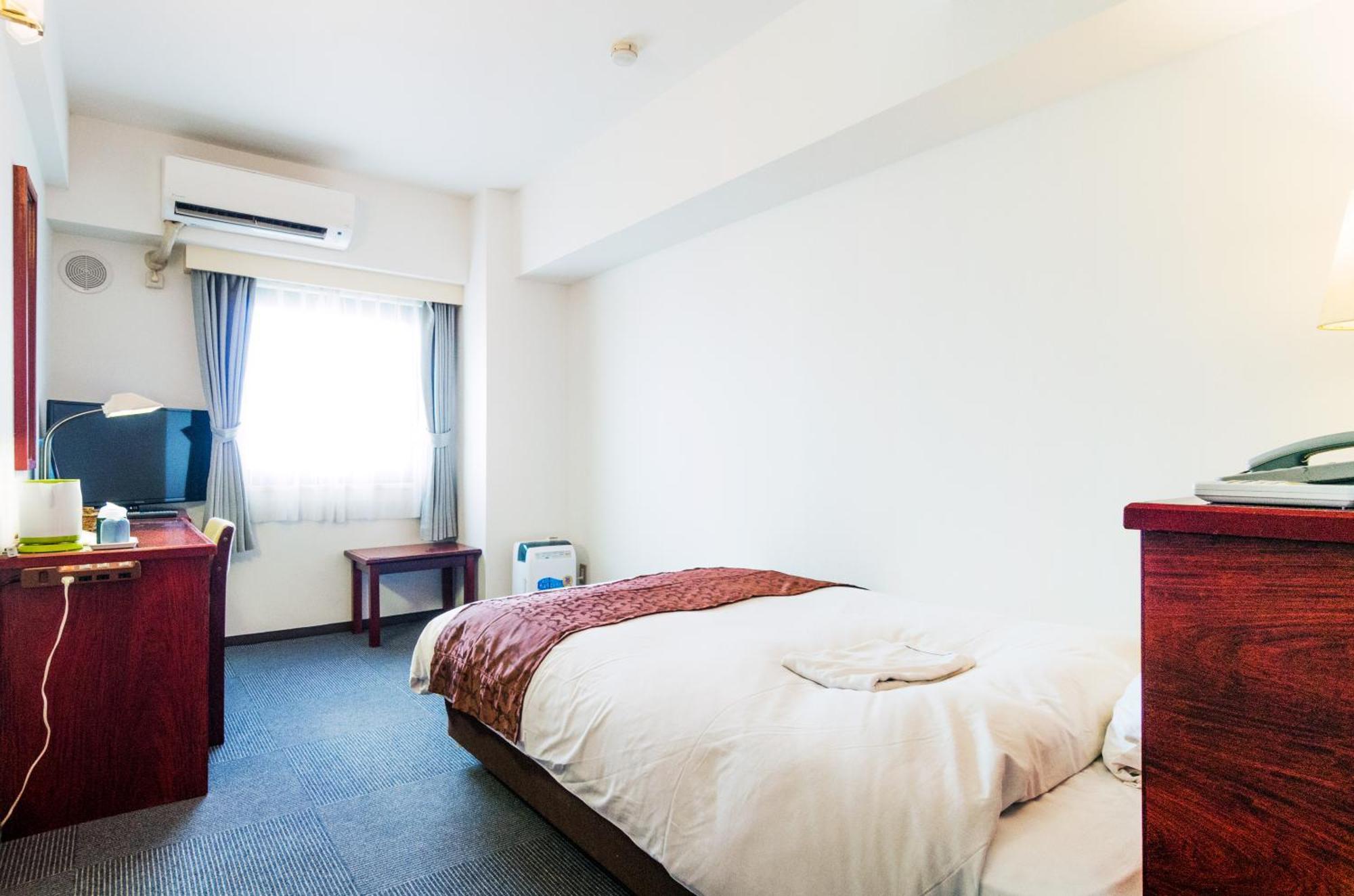 Sky Heart Hotel Koiwa Токио Экстерьер фото